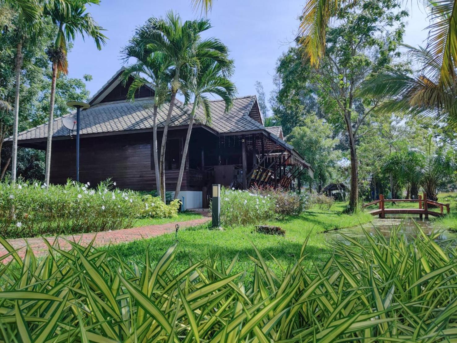 Nan Bluesky Resort And Spa Екстериор снимка